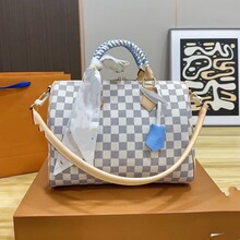 驴家经典棋盘格大容量托特枕头包出行通勤手提包耐磨时髦女包