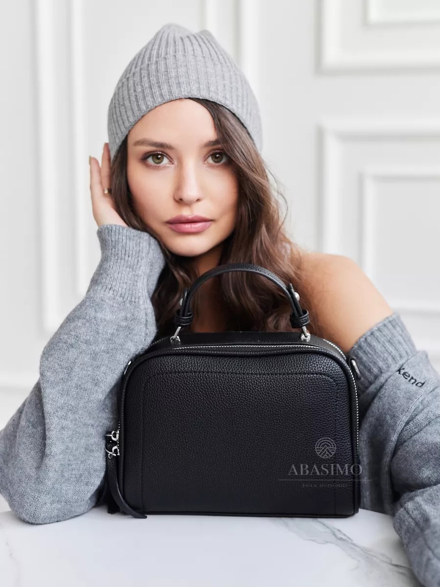 Classic Women's Shoulder Bag Retro Style Commuter Handbag_voghion.com