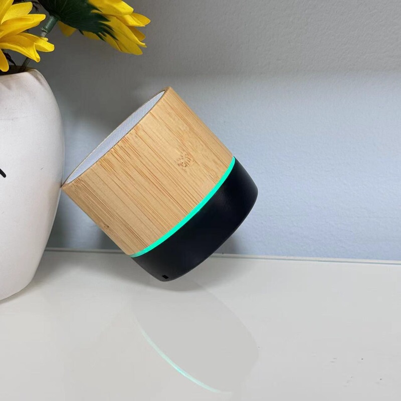 新型ブルートゥーススピーカー屋外携帯竹木発光音響環境保護竹木デスクトップミニブルートゥーススピーカー|undefined
