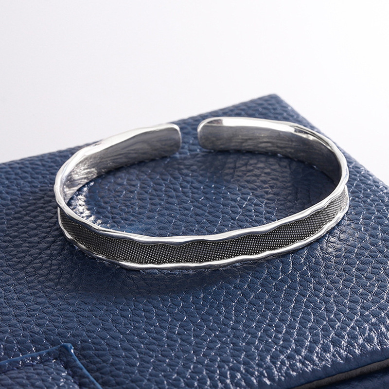 暗黑风不规则波浪点点手镯小众设计感电镀925银复古做旧开口手