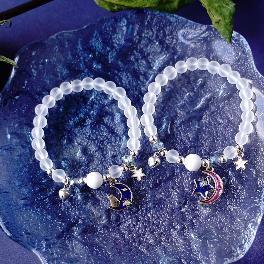 Daily Occasion Alloy Material Fashion Astronaut Moon Alloy Beaded Plating Women's Bracelets 1 Piece