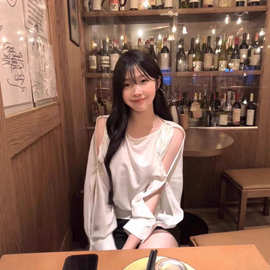 法式气质温柔风设计感露肩绑带卫衣女2025年夏季新款百搭长袖上衣