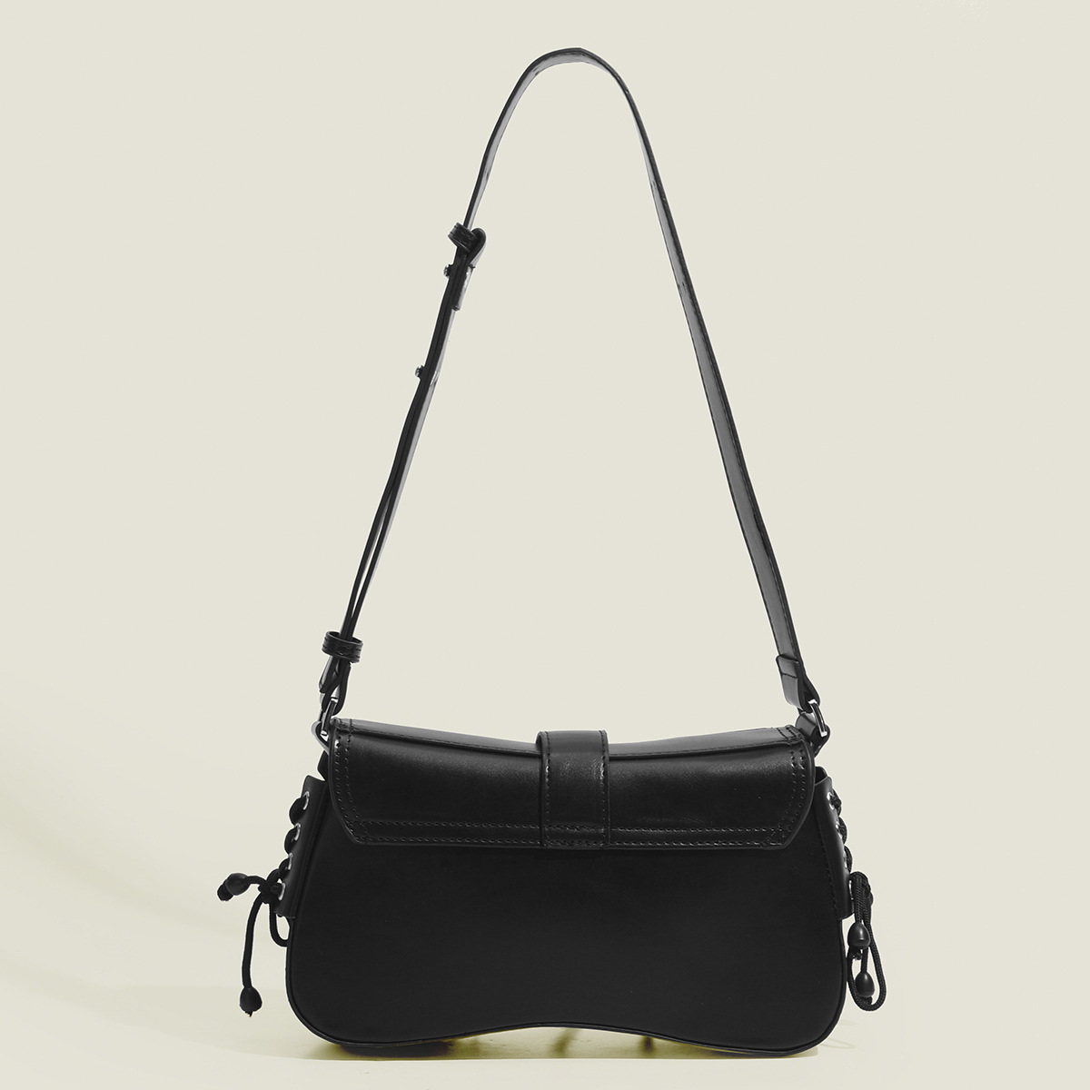 2023 chica caliente casual bolsa de las axilas de alto grado de las mujeres bolsa de hombro nicho Hong Kong estilo de la motocicleta bolsa de mensajero multi-Bolsillo