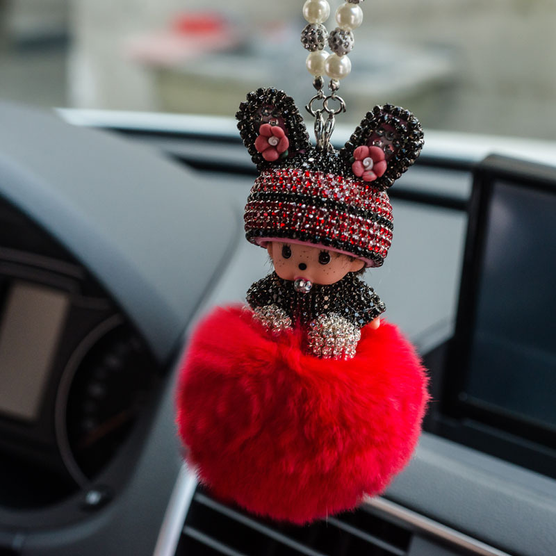 Qiqi colgante decoración de coche colgante de coche diamante Qiqi muñeca dibujos animados lindo colgante de bola de piel