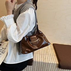 高级感复古腋下包包女2025新款时尚通勤手提单肩包上班休闲斜挎包