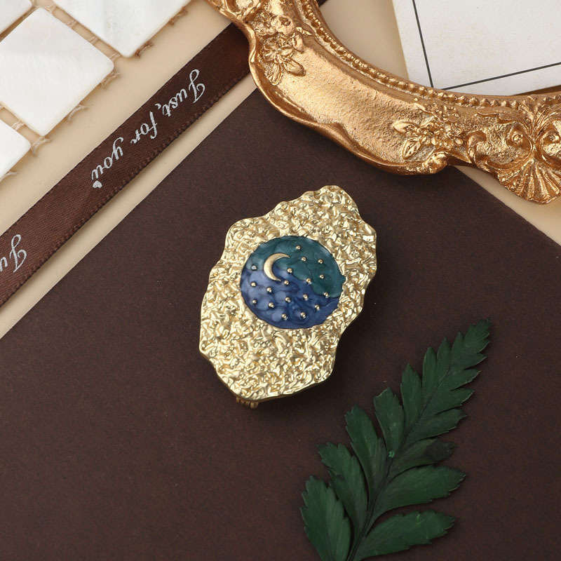 Retro Baroque Classic Pearl Oil Drop Brooch Men's and Women's Fashion Enamel Round Badge Palace Retro Pin Ready in Stock