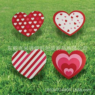 Cross-border supply outdoor courtyard garden Valentine's Day heart-shaped courtyard logo decoration card insertion photo handheld props card