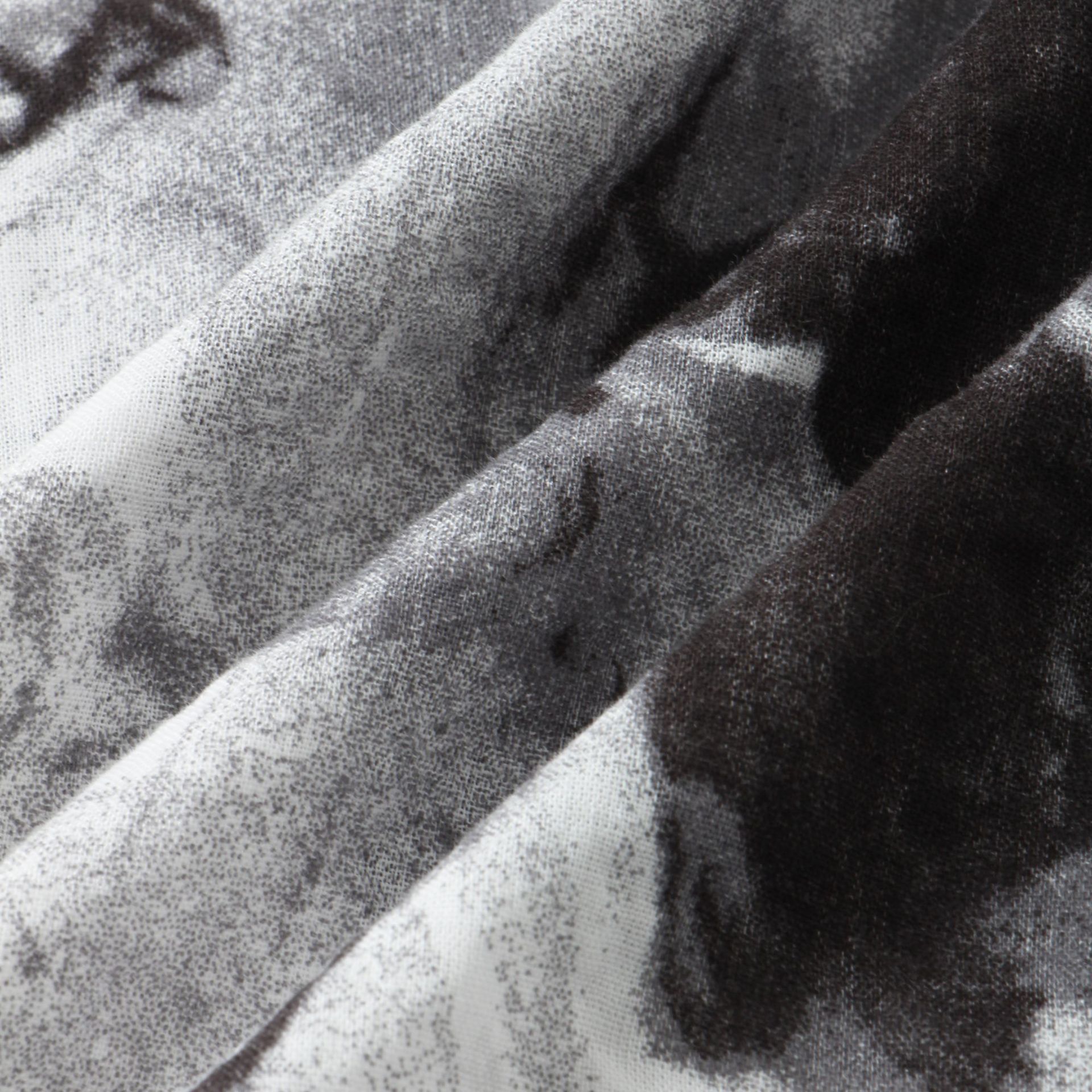 2021 Camisa de hombre de comercio exterior de Amazon manga corta solapa de hombre camisa impresa camisa hawaiana de hombre forro de flores