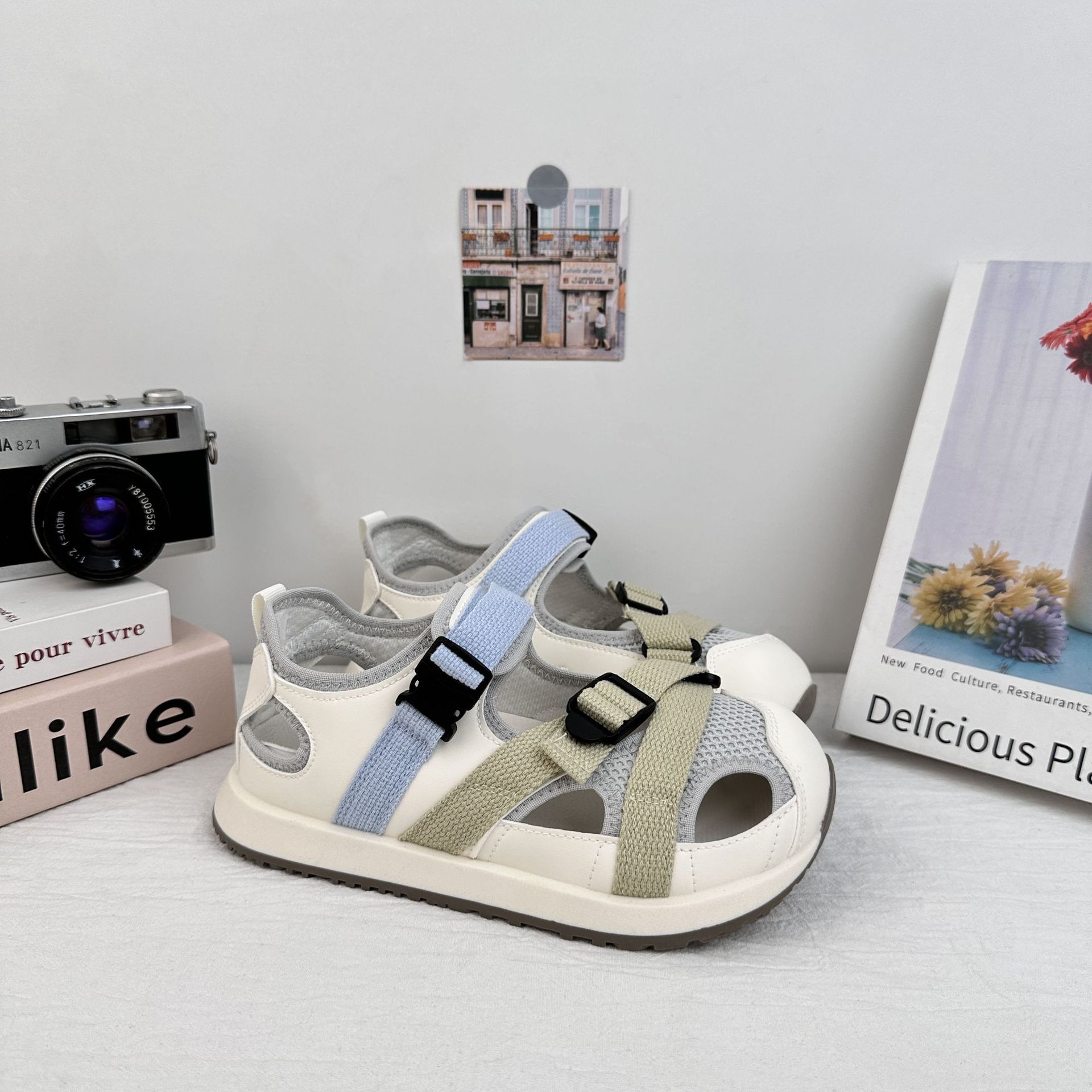 YUANBO sandalias deportivas de mujer 2025 nuevos zapatos casuales de verano transpirables zapatos blancos de nicho universal zapatos de patina