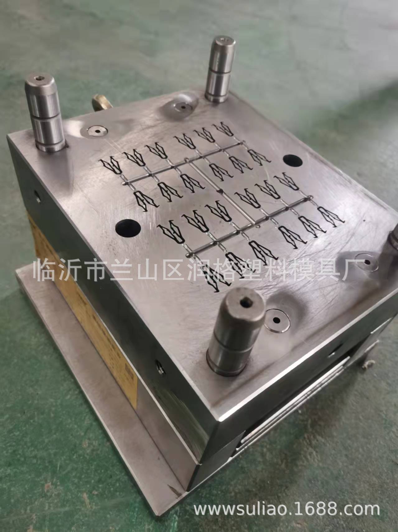 供应电动车塑料件加工/注塑模具/注塑预订/外壳机零件