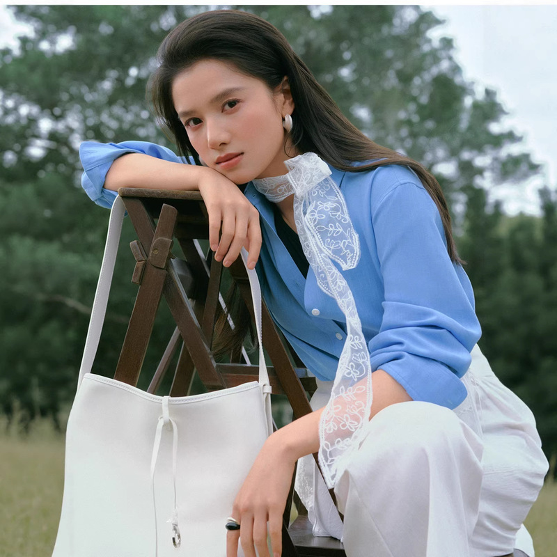 Domestic Niaojia 2026 Summer New Fashion Blue Loose Long-Sleeved Casual Shirt Top for Women A1Cag2140 Domestic Niaojia 2026 Summer New Fashion Blue Loose Long-Sleeved Casual Shirt Top for Women A1Cag2140