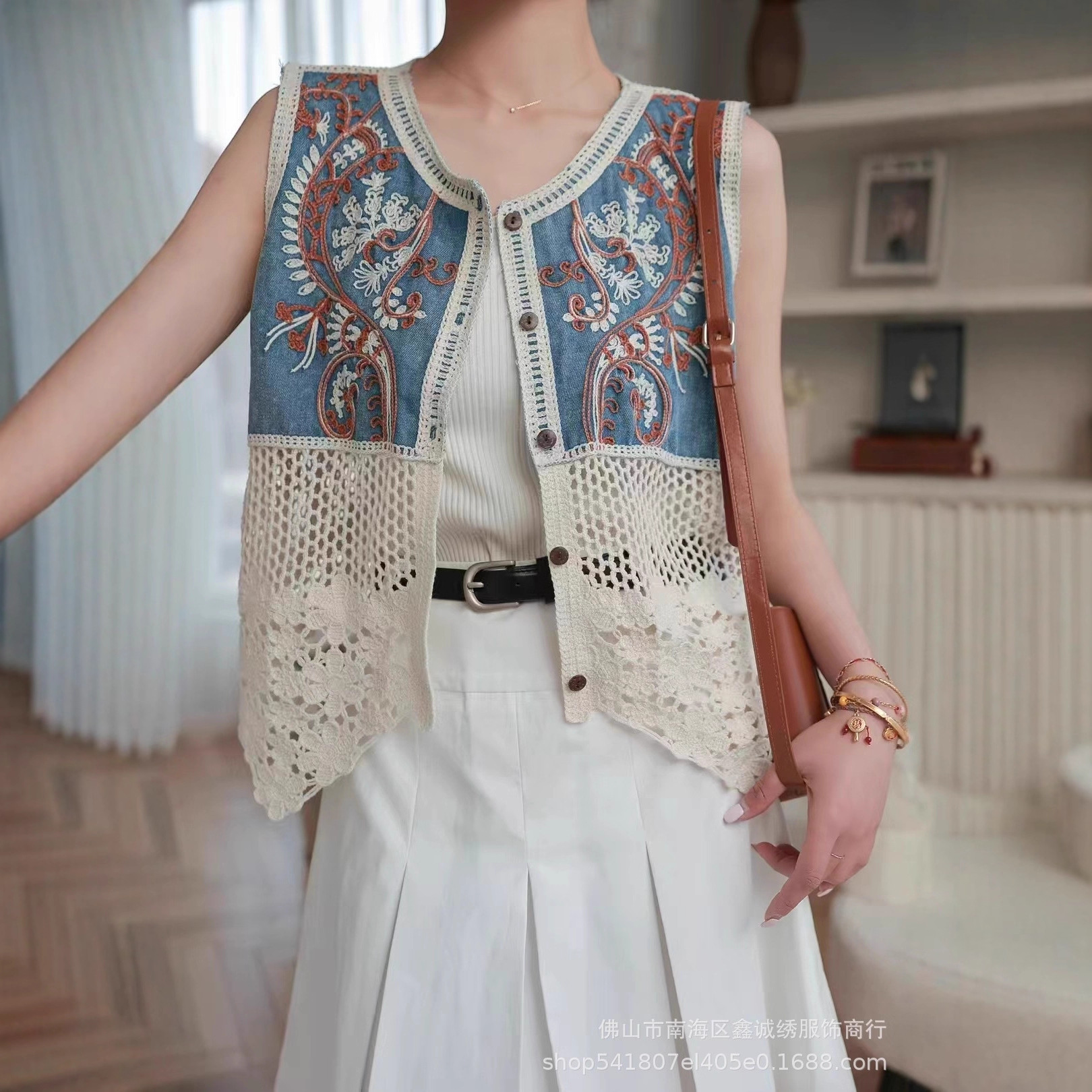 Sweet Versatile Retro Heavy Embroidery V-Neck Sleeveless Vest Women's Summer Hollow Knit Patchwork Cardigan Small Vest