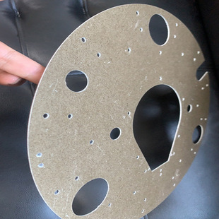 High temperature sintering wafer heating disk adhesive development etching process