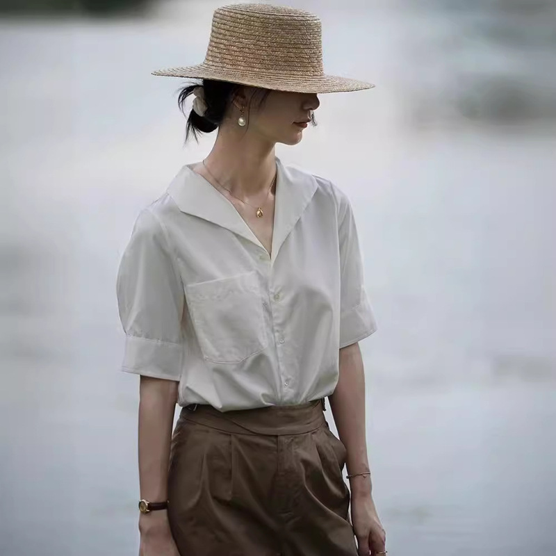 French Design Niche Top Short-Sleeved V-Neck White Shirt Feminine Retro High-End Shirt Summer Loose