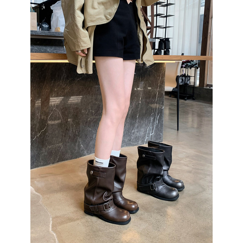 【In Stock】Thick-Soled Height-Increasing Cuffed Boots Western Cowboy Boots for Women 2026 New Model with Belt Buckle Ankle Boots 【In Stock】Thick-Soled Height-Increasing Cuffed Boots Western Cowboy Boots for Women 2026 New Model with Belt Buckle Ankle Boots