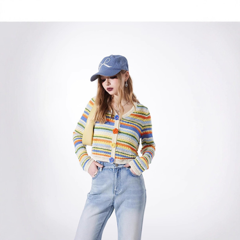 Fairy's Pocket Colorful Striped V-Neck Knitted Cardigan Women's 2024 Early Spring New Slim Design Top