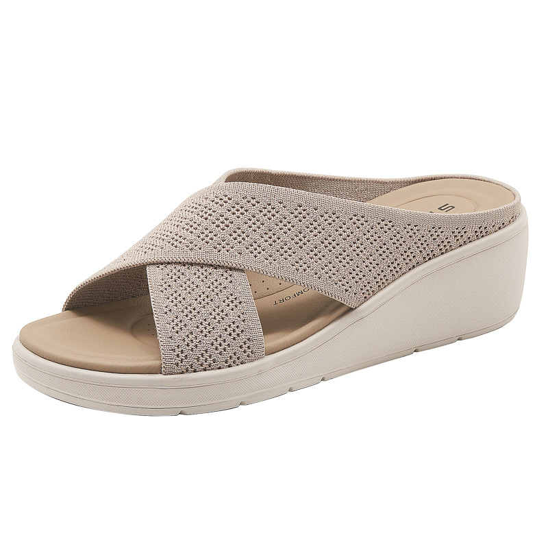 (No vendido) nueva primavera de 2025 estilo de moda casual comercio exterior tacones grandes zapatos de playa frescos