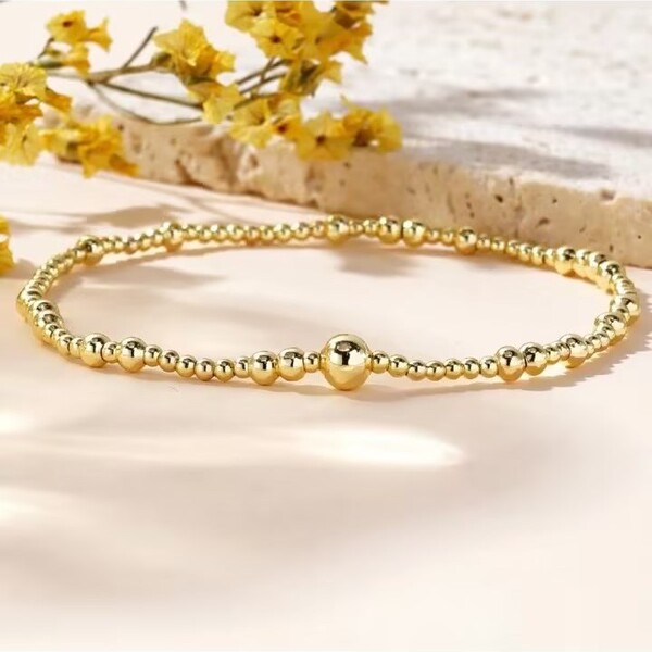 fashionable sophisticated beaded bracelet handmade