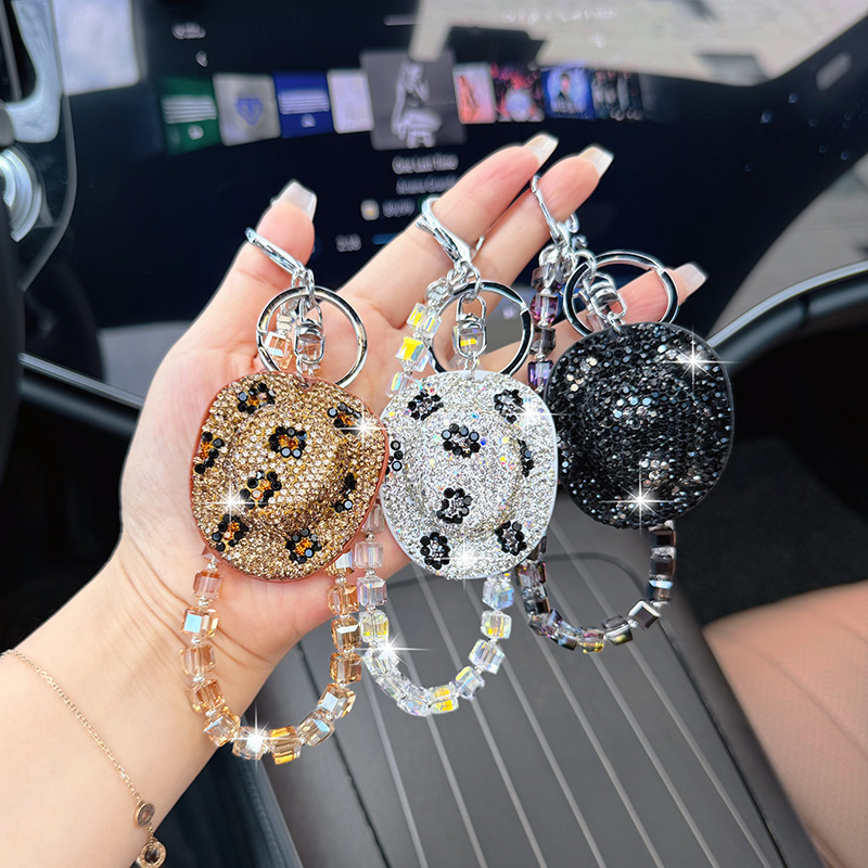 American retro heavy-duty leopard print mini western cowboy hat keychain, niche accessory for trendy girls' bags American retro heavy-duty leopard print mini western cowboy hat keychain, niche accessory for trendy girls' bags