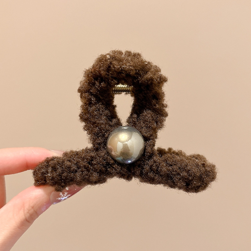 Clip de pelúcia para mujeres otoño invierno gran clip de cabello de tiburón en la parte posterior de la cabeza de cabello de alta sensación de cabello lindo tarjeta de cabello tocado image 199
