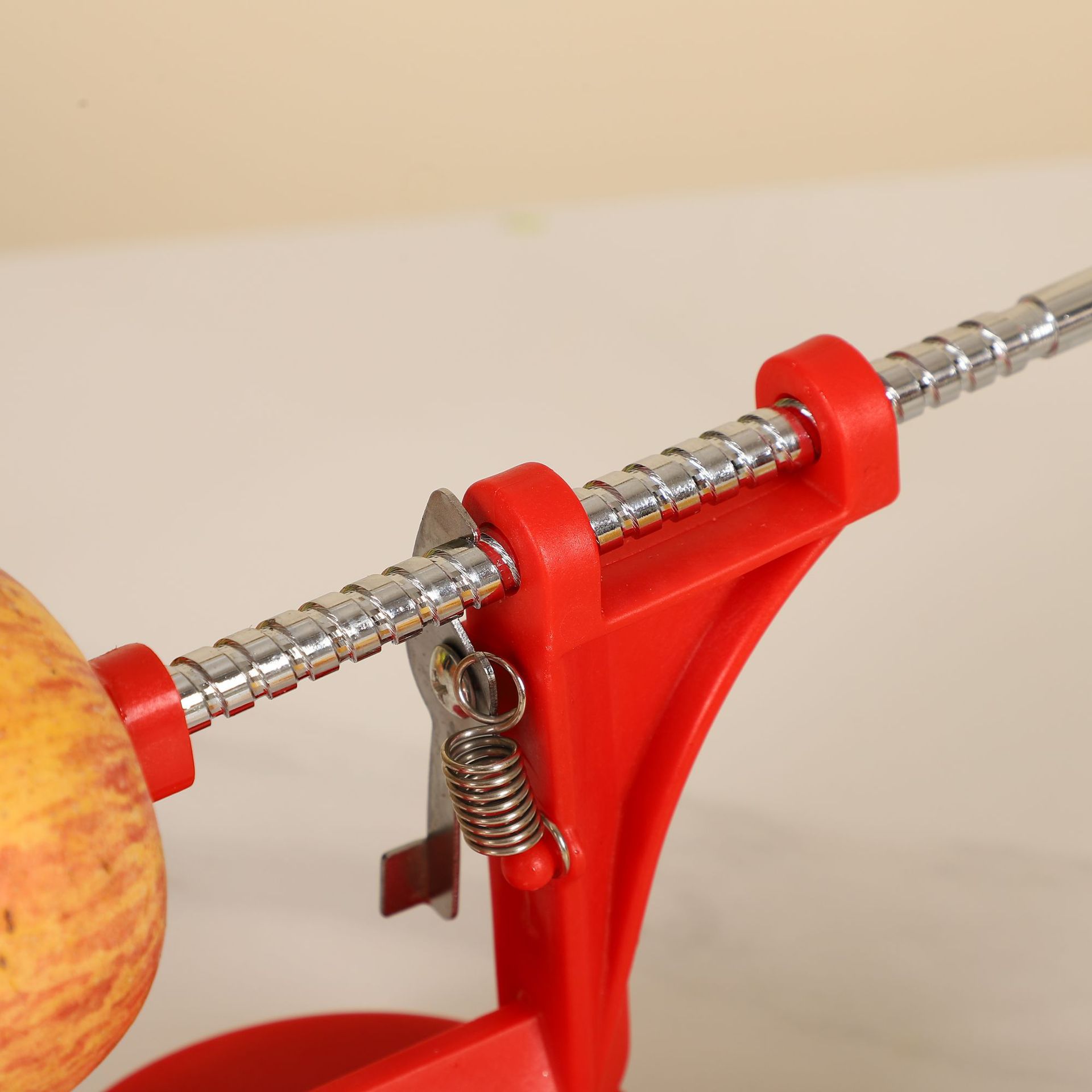 3-in-1 Automatic Fruit Peeler, Corer and Slicer - Multifunctional Fruit Peeler Machine, Manual Hand-Crank Apple Peeler for Home Use