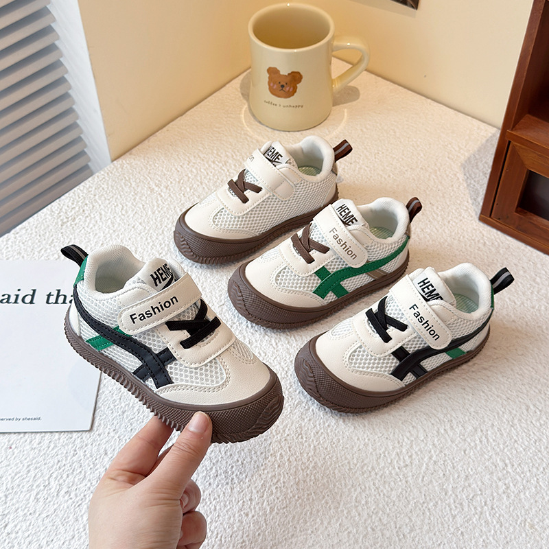 Children's Shoes 2026 New Style Boys and Girls Mesh Breathable Sports Shoes Soft Sole Fashionable Single Shoes Trendy