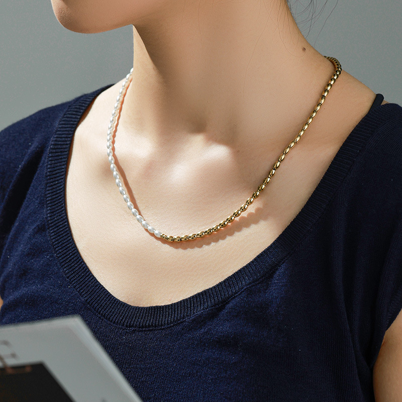 Xuping joyería de acero inoxidable cuentas de perlas collar de perlas de otoño y invierno de alta calidad sencillo arroz cuentas oval cadena de mujeres