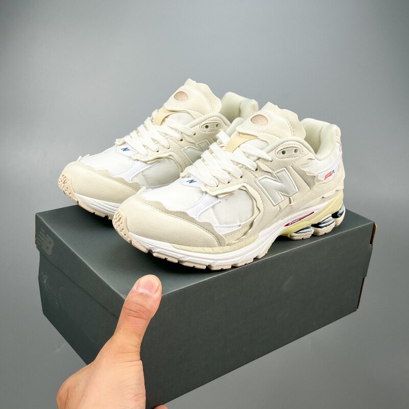 M2002 Series American Bloodline Classic Retro Men's and Women's Casual Shoes Couple Dad Shoes Running Shoes Sports Men's Shoes