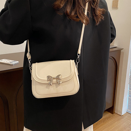 Fashion Trend Crossbody Bag Winter Aesthetic Ins Bag For Women Year-Old Chic Ladies Single Shoulder Small Square Bag
