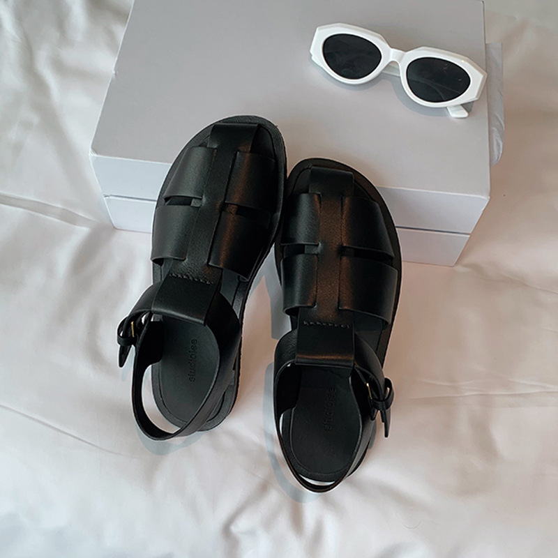 Uva mamá verano nueva moda punta redonda inferior amplia superficie transpirable ajustable sandalias romanas punta cerrada zapatos de jaula de cerdo para las mujeres