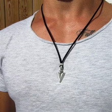 �W���羳��ʿ�����η��ď͹ŵ���choker�� ���R�d������^�Ʒ
