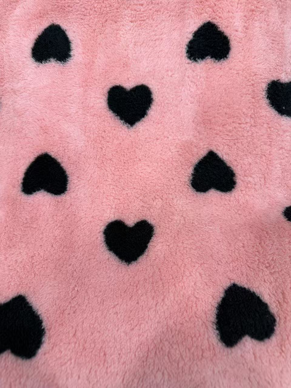 핑크와 블랙 사랑의 마음