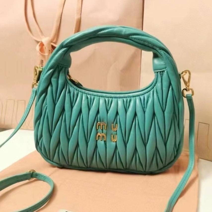 El mismo bolso de nubes plisadas de la casa de miu, la moda lingge embroidery Wire dumplings, bolso de mano, bolso de hombro único, bolso de Hobe transfronterizo