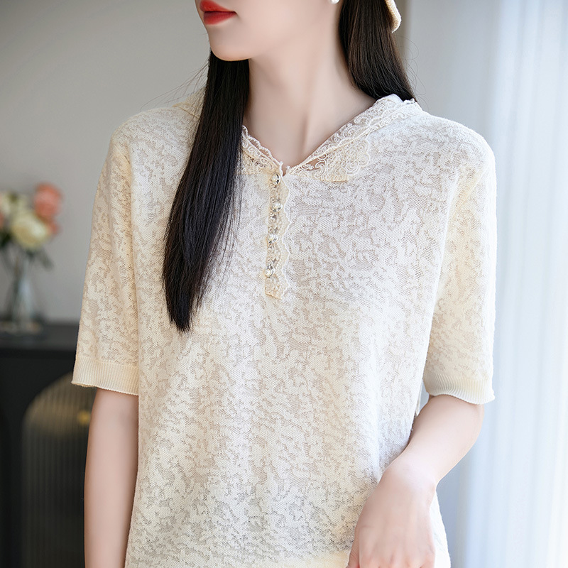 French Lace Design Hooded Knitwear for Women, Loose T-Shirt, Age-Reducing Three-Quarter Sleeve Versatile Top for Outer Wear