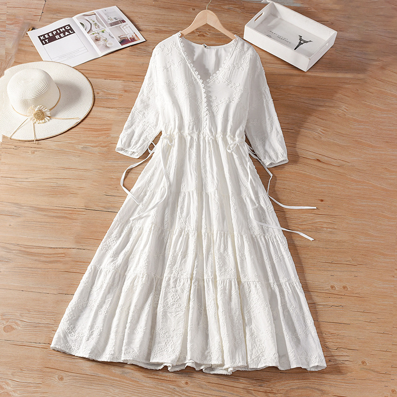 White Dress for Women, Summer French Style, Waist-Cinching Fairy Dress, V-Neck Design, Embroidered Floral Mid-Sleeve Mid-Length Dress