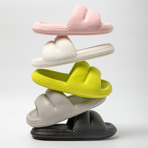 Women's new slippers that feel like shit, thick-soled bathroom slippers, non-slip soft-soled bread slippers for outdoor wear
