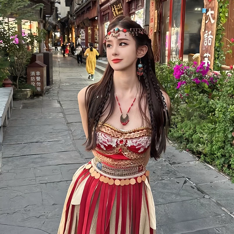 Western Tibetan Tibetan East Palace Xiaofeng headdress Yunnan exotic accessories style ancient style Han clothes and nobbles, hair hearts
