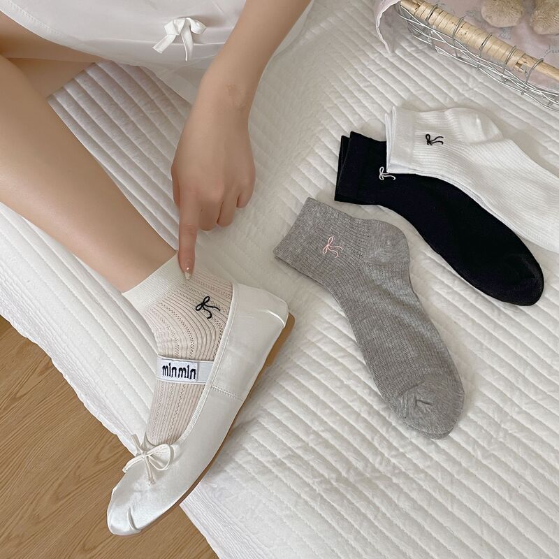 Summer socks women's short socks thin bow socks breathable sweat-absorbent cotton socks sweet Japanese socks Zhuji socks wholesale