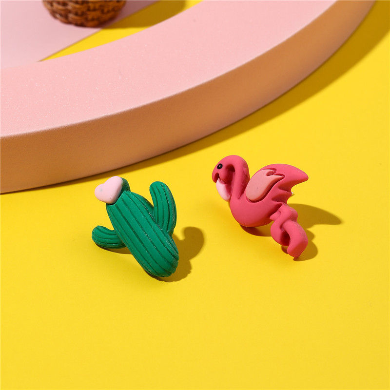 Cartoon Style Flamingo Resin Kid's Ear Studs 1 Pair display picture 3