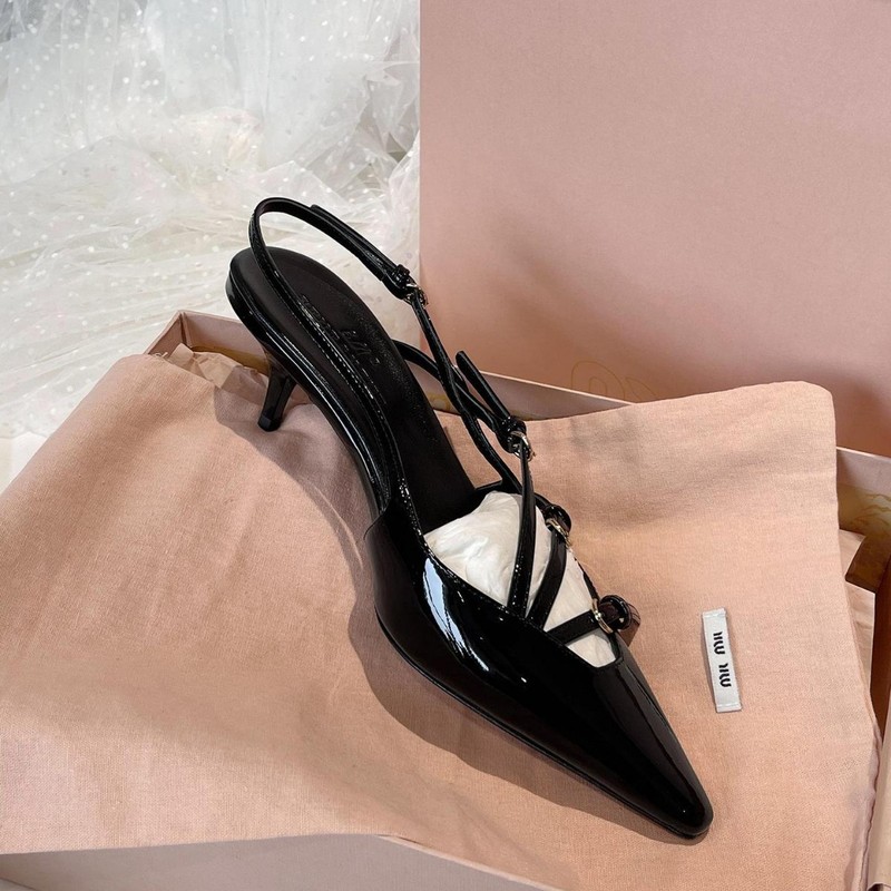 miu*の同スタイルブラックトゥトゥスティレットヒール多用途サンダル、女性用パテントレザーリボンバックストラップ付きスモールスクエアトゥハイヒール|undefined