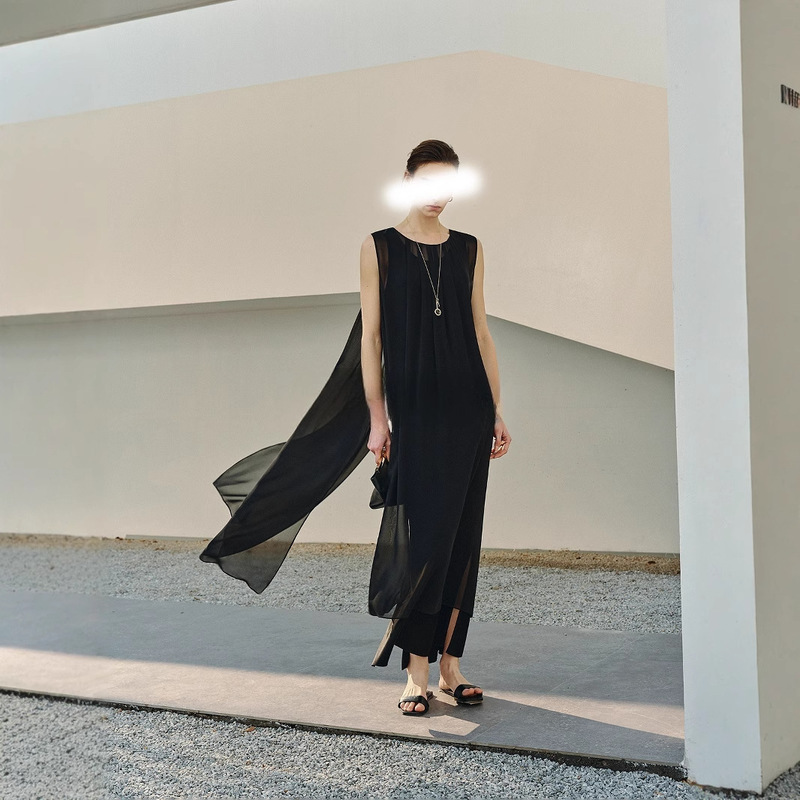 Summer New Style Cool Satin Pearl Yarn Splicing Flowing Sleeveless Long Dress