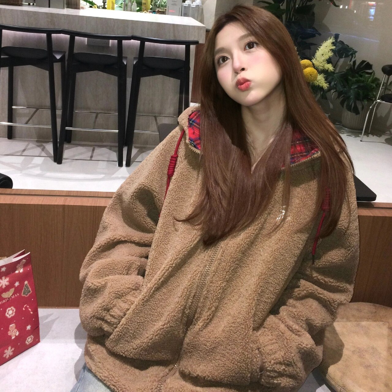 빈티지 다크 브라운 MAILLARD LAMBSWOOL COAT 여성의 겨울 패치 워크 격자 무늬 느슨한 두꺼운 후드 탑