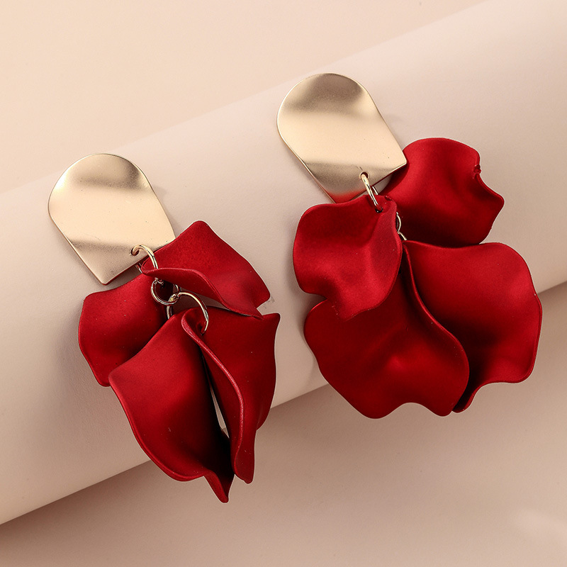 Fashion Rose Flower Earrings Wholesale Nihaojewelry display picture 3