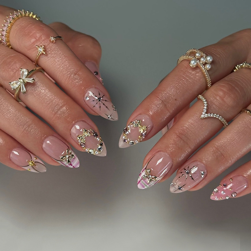 24 Pieces of Almond-Shaped Milky White Gradient Bowknot Handmade Rhinestone-Studded Sparkling Wearable Nail Tips Fake Nails 24 Pieces of Almond-Shaped Milky White Gradient Bowknot Handmade Rhinestone-Studded Sparkling Wearable Nail Tips Fake Nails
