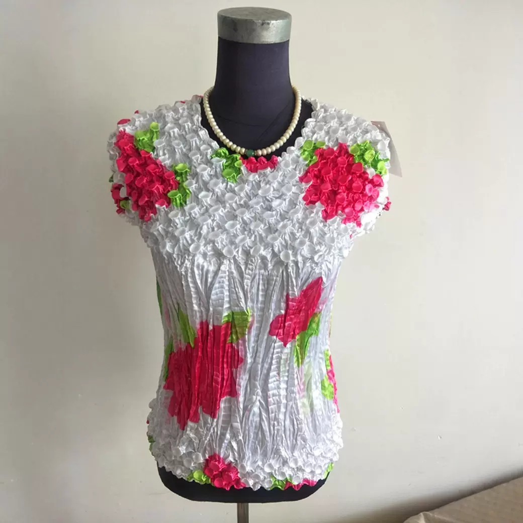 上下鱼鳞款加大上衣及鱼鳞衫菠萝衫厂价供应