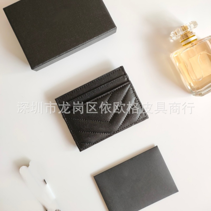 Caviar-Texture Crocodile-Embossed PU Card Holder L01 | Lightweight Storage