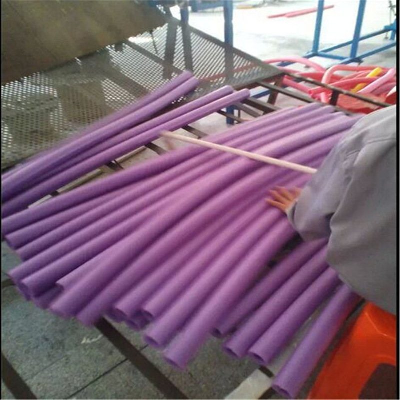 厂家批发轻质泡沫游泳棒 彩色65mm直径实心游泳衣救生衣浮力内衬