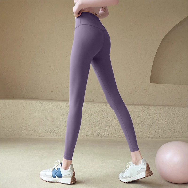 High-Waisted Butt-Lifting Yoga Pants for Women, Professional Sports Wear, Naked-Feel Running Training Fitness Leggings, Seamless Plus Size High-Waisted Butt-Lifting Yoga Pants for Women, Professional Sports Wear, Naked-Feel Running Training Fitness Leggings, Seamless Plus Size