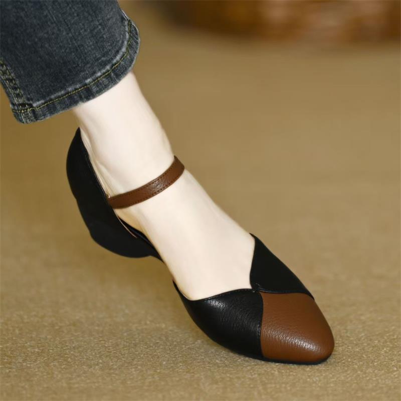 Baotou坡 tacon sandalias de cuero suave hueco zapatos de jaula de cerdo 2026 nuevo tacones de primavera y verano de color combinado zapatos romanos versátiles