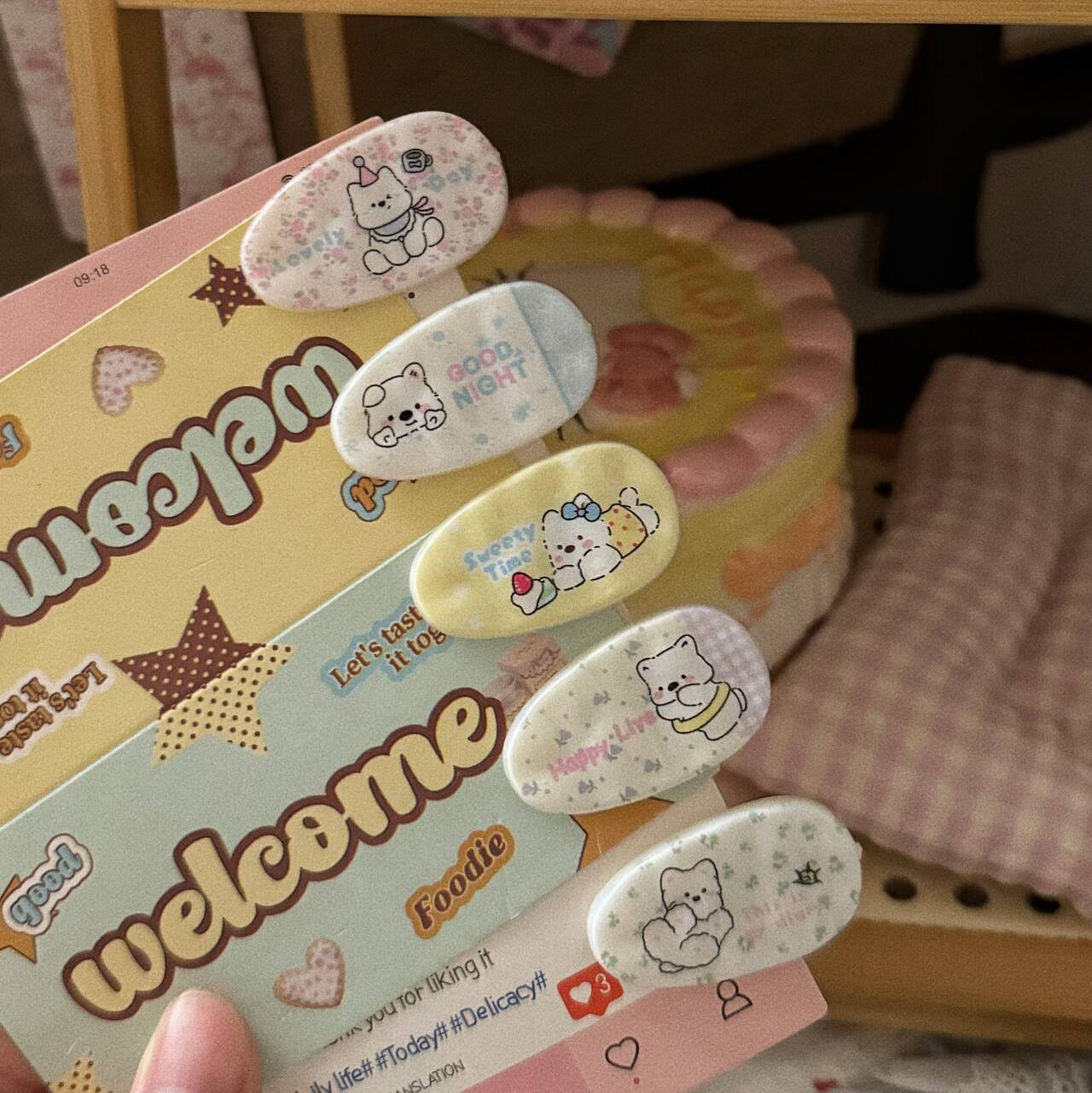 新款椭圆波浪卡通动物狗狗碎花发夹发饰鞋花吊坠手机壳diy配件